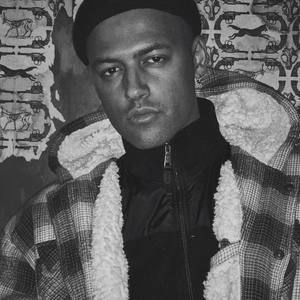 Meet your Posher, Maxwell